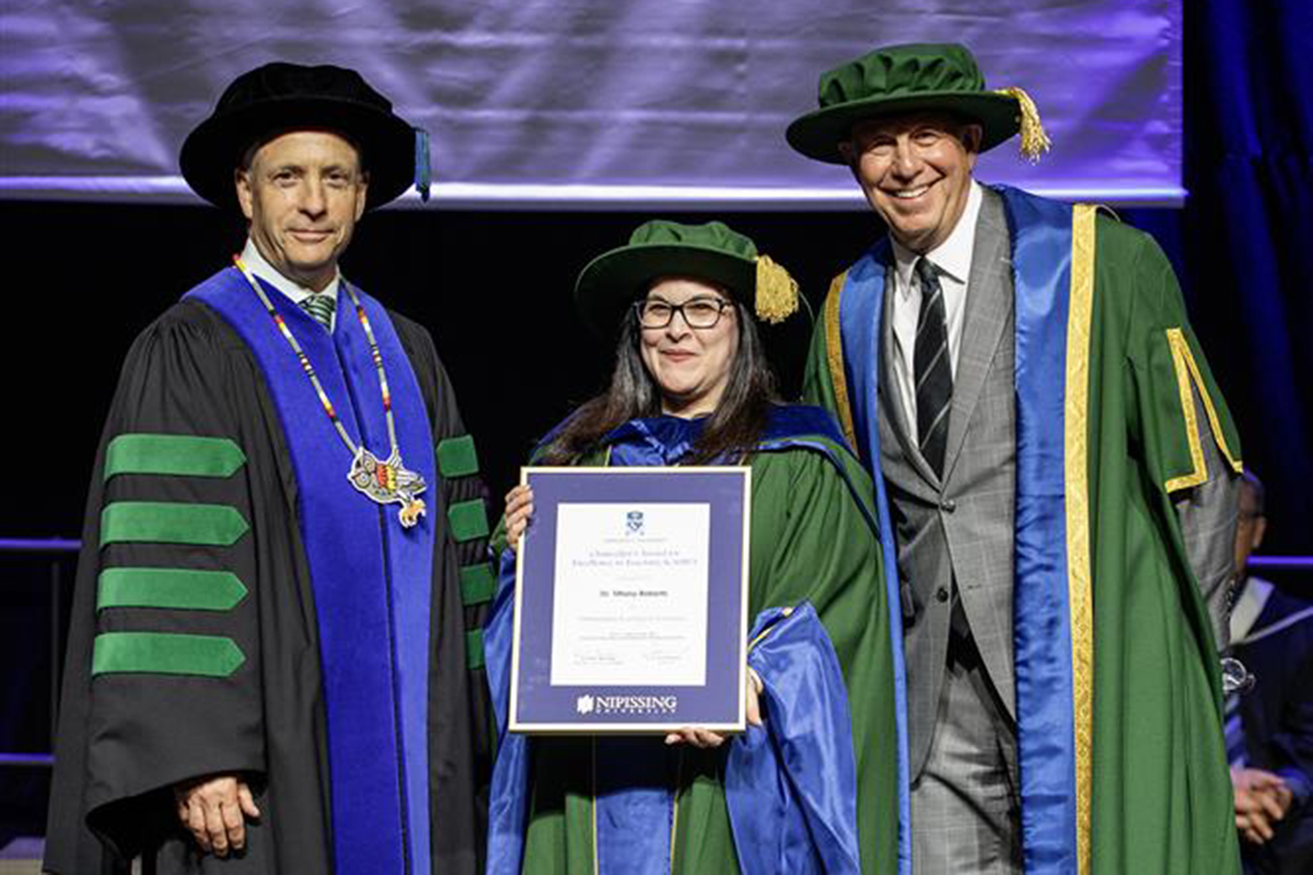 Tiffany Roberts receives award