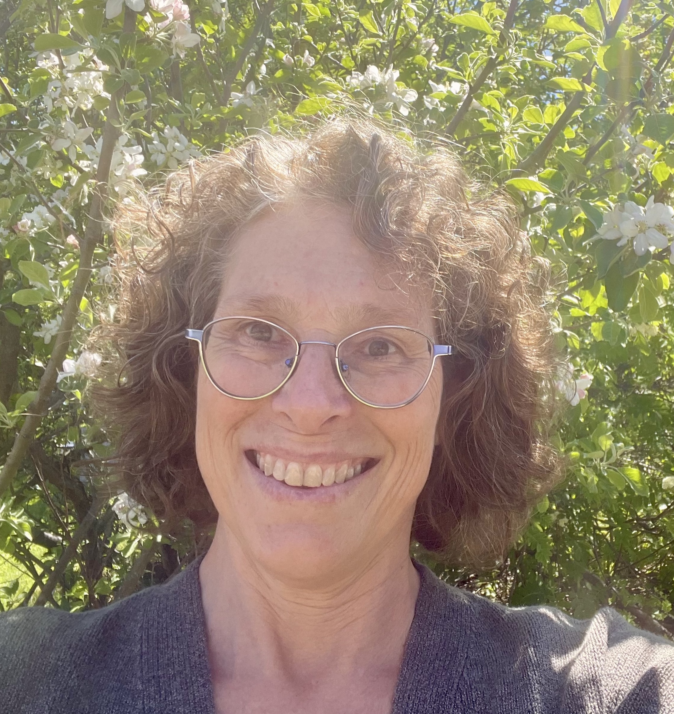 Gyllian Phillips Headshot