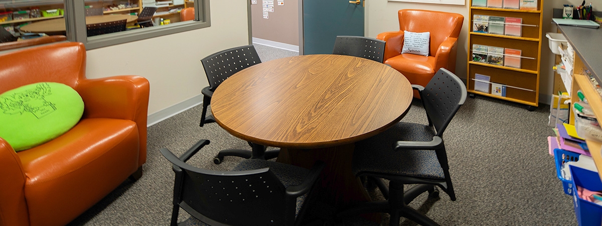 Dr. Elizabeth Thorn Literacy Centre study room