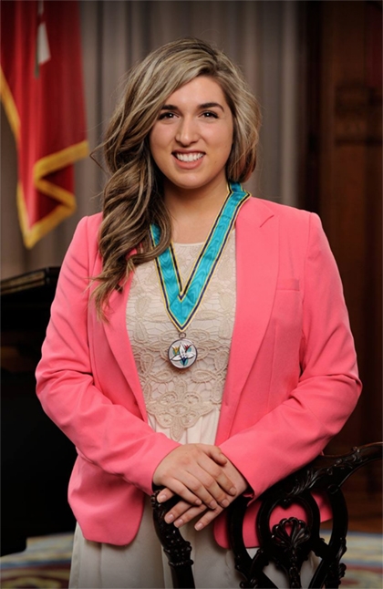 Michelle Schenk portrait with medal