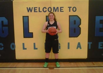 Photo of Maeve Therriault