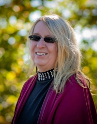 LKruk with fall background